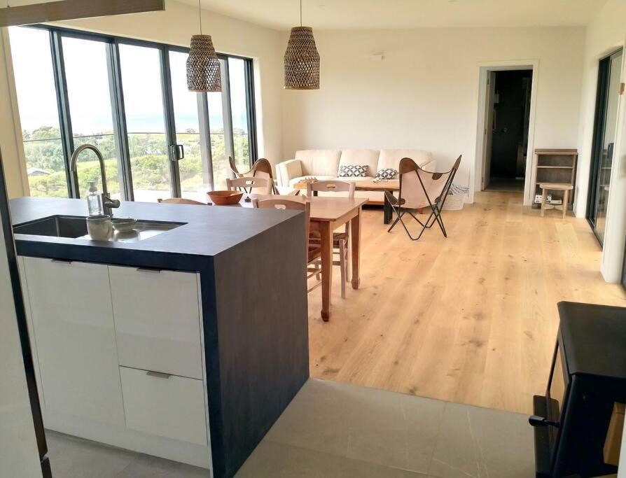 Xspot Medlands Beach House - Ocean Views - Short Stroll To The Beach Eksteriør billede